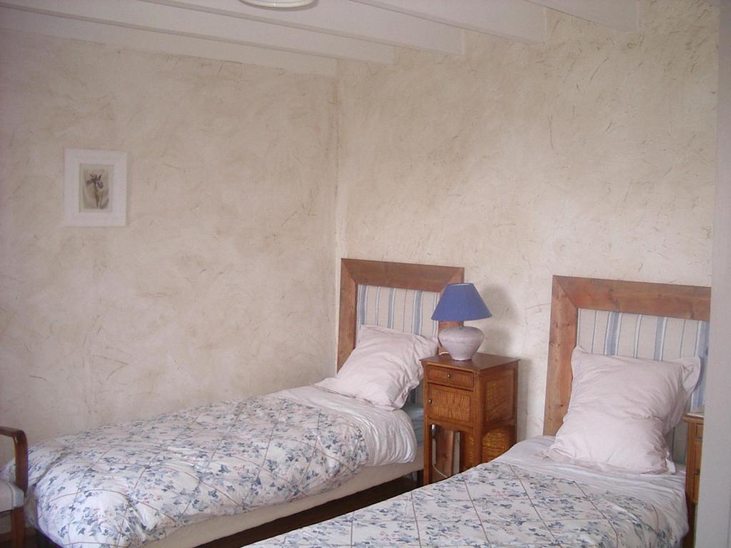Maison d'Hôtes de la Verrière Les Ardillats Camera foto