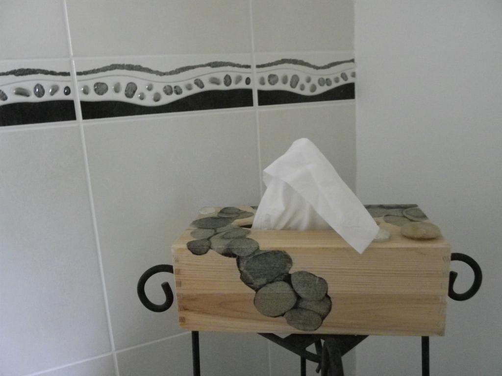 Maison d'Hôtes de la Verrière Les Ardillats Esterno foto